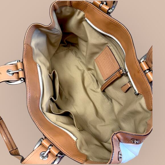 Coach Y2K Leather Soho Tote Shoulder Bag Double Handle Buckled Pleated Ivory Tan - Picture 8 of 14